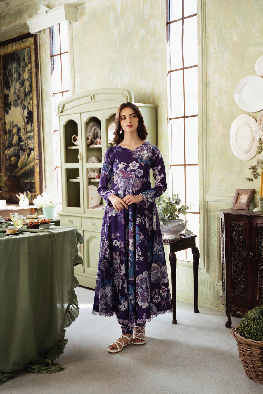 Feathers Chic Bella Unstitched Printed Lawn 3Pc Suit Mulberry-FT393