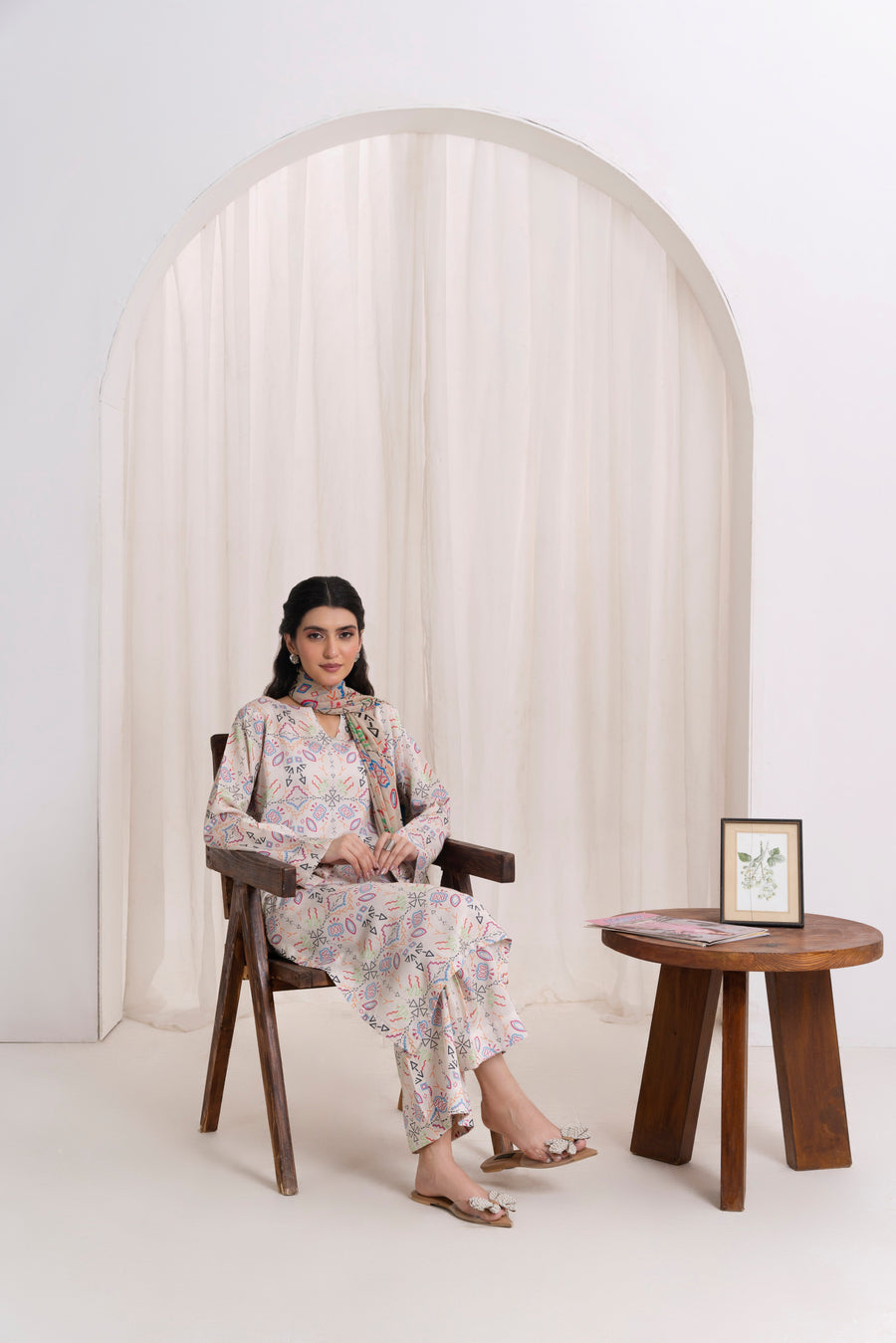 Feathers Frosty Fables Printed Viscose Unstitched 3Pc Suit TREVORNE-FT565