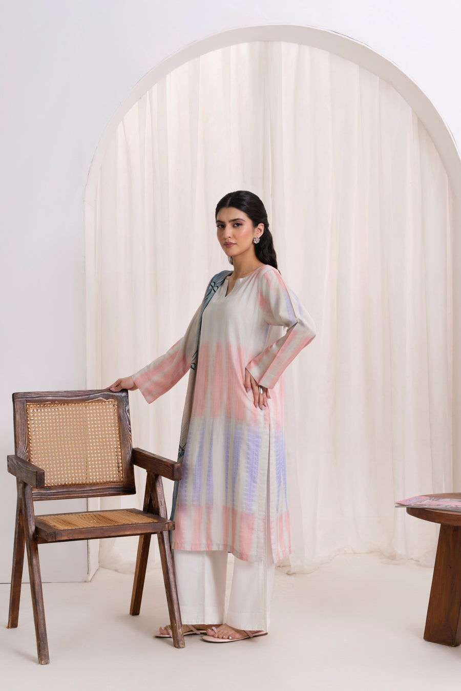 Feathers Frosty Fables Printed Viscose Unstitched 3Pc Suit FLYROS-FT566