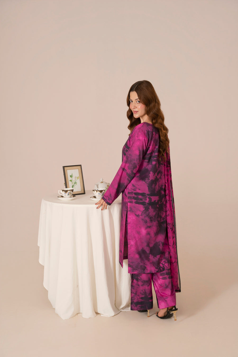 Feathers Frosty Fables Printed Viscose Unstitched 3Pc Suit IVRONE-FT569