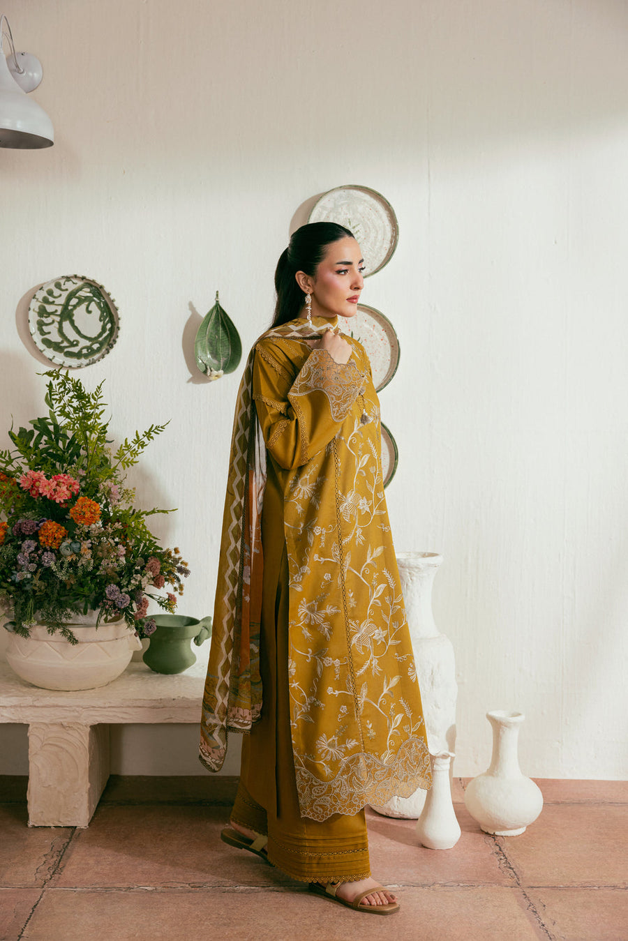 Zync by Florent Luxury Lawn Unstitched Embroidered 3Pc Suit FZL-2B
