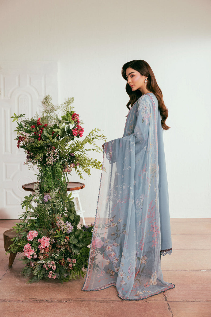 Zync by Florent Luxury Lawn Unstitched Embroidered 3Pc Suit FZL-3B