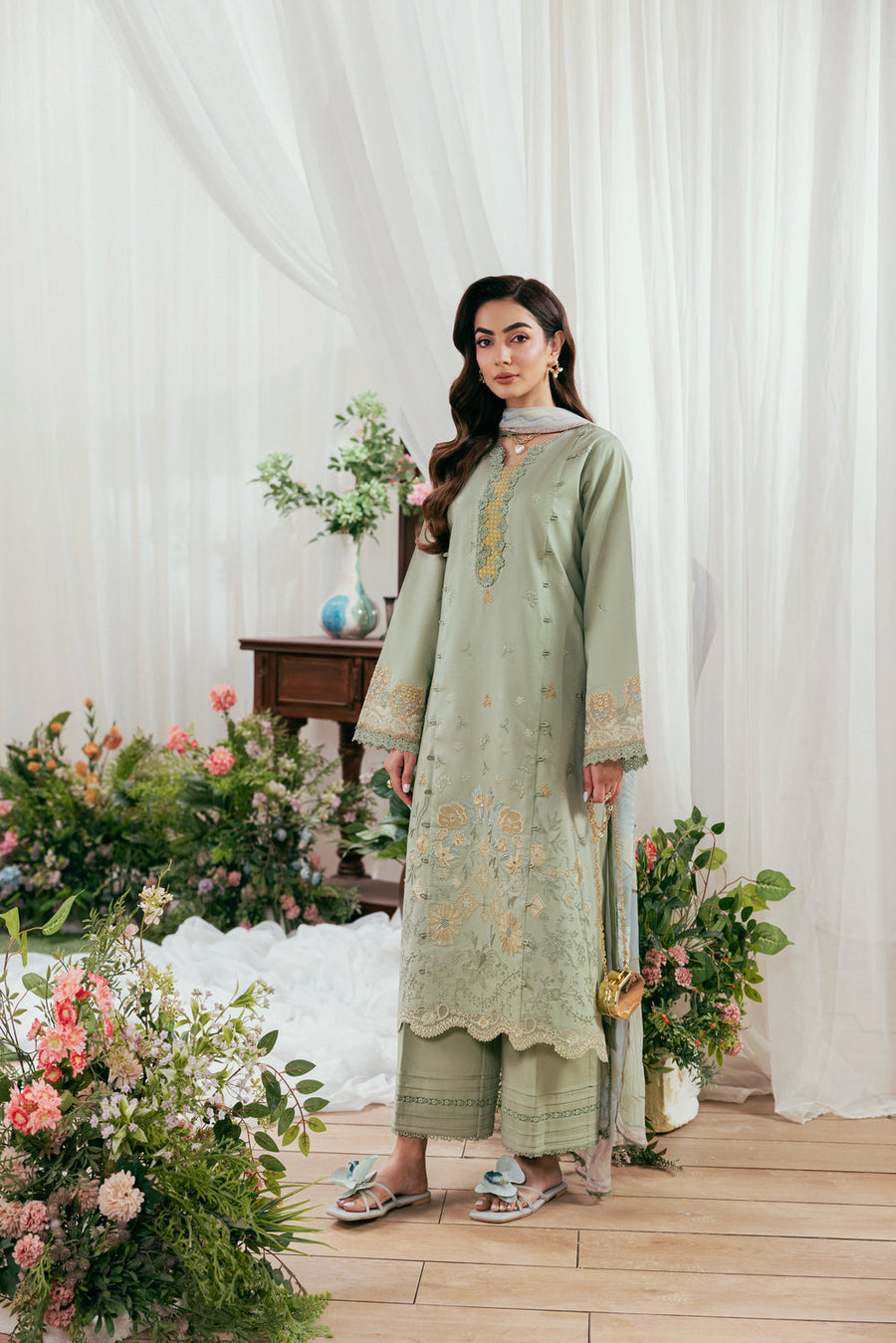Zync by Florent Luxury Lawn Unstitched Embroidered 3Pc Suit FZL-8A
