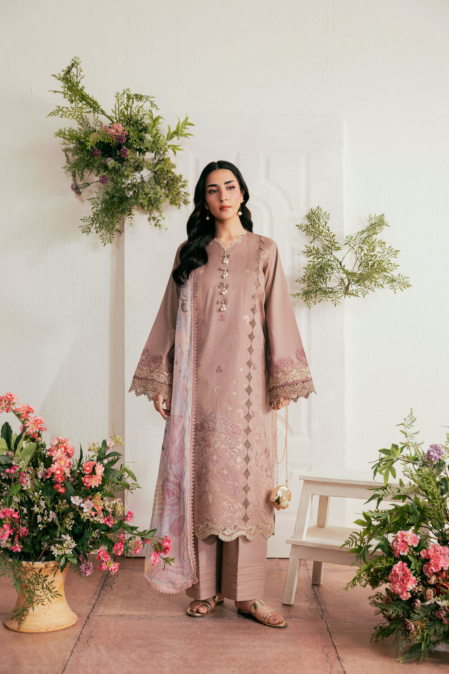 Zync by Florent Luxury Lawn Unstitched Embroidered 3Pc Suit FZL-8B