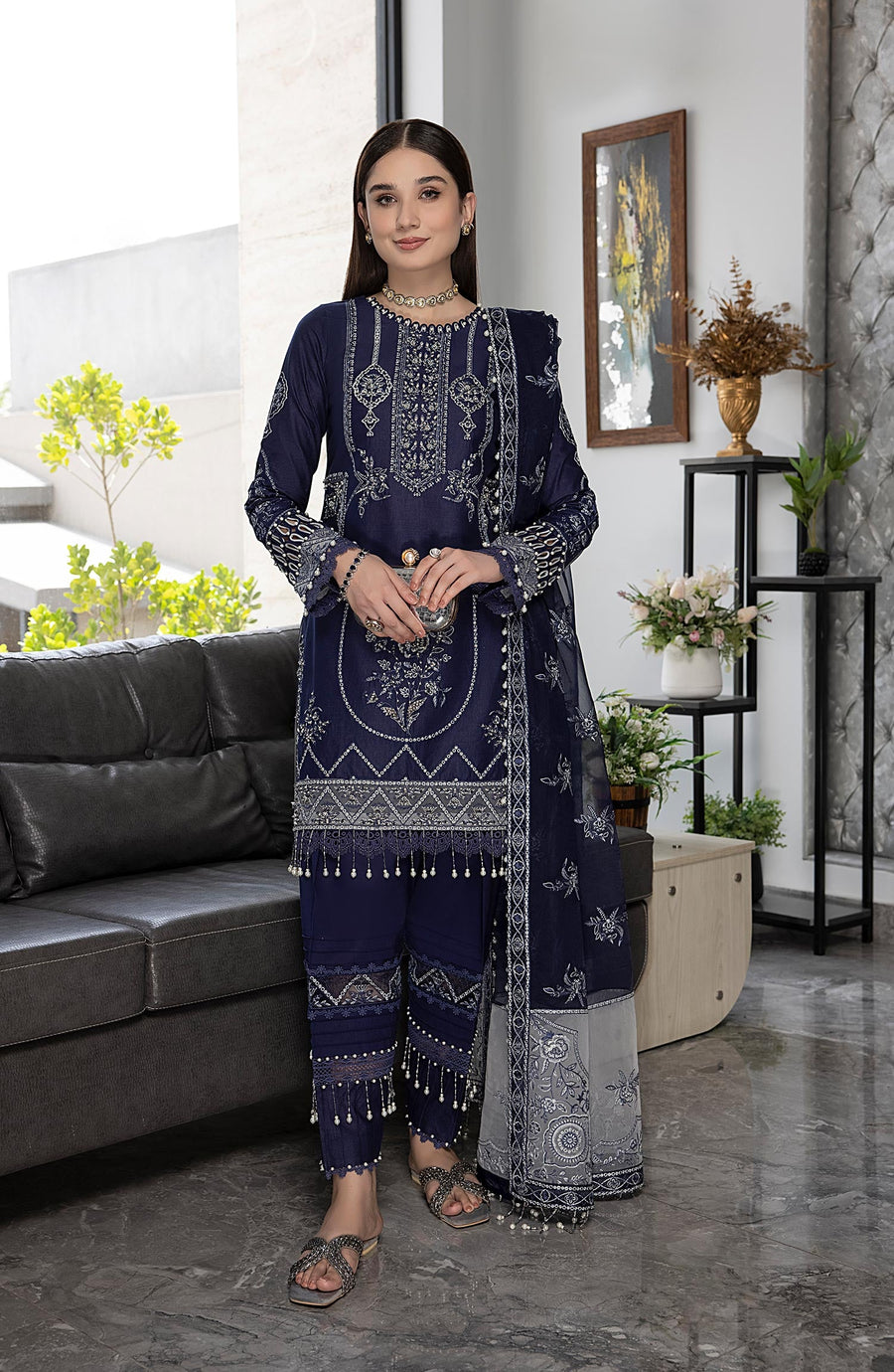 Glare by Razab Hand Made Embroidered Lawn Unstitched 3Pc Suit GLA-007 HM