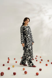 Feathers Dosti Digital Printed Khaddar Unstitched 3Pc Suit GLINT-FT585