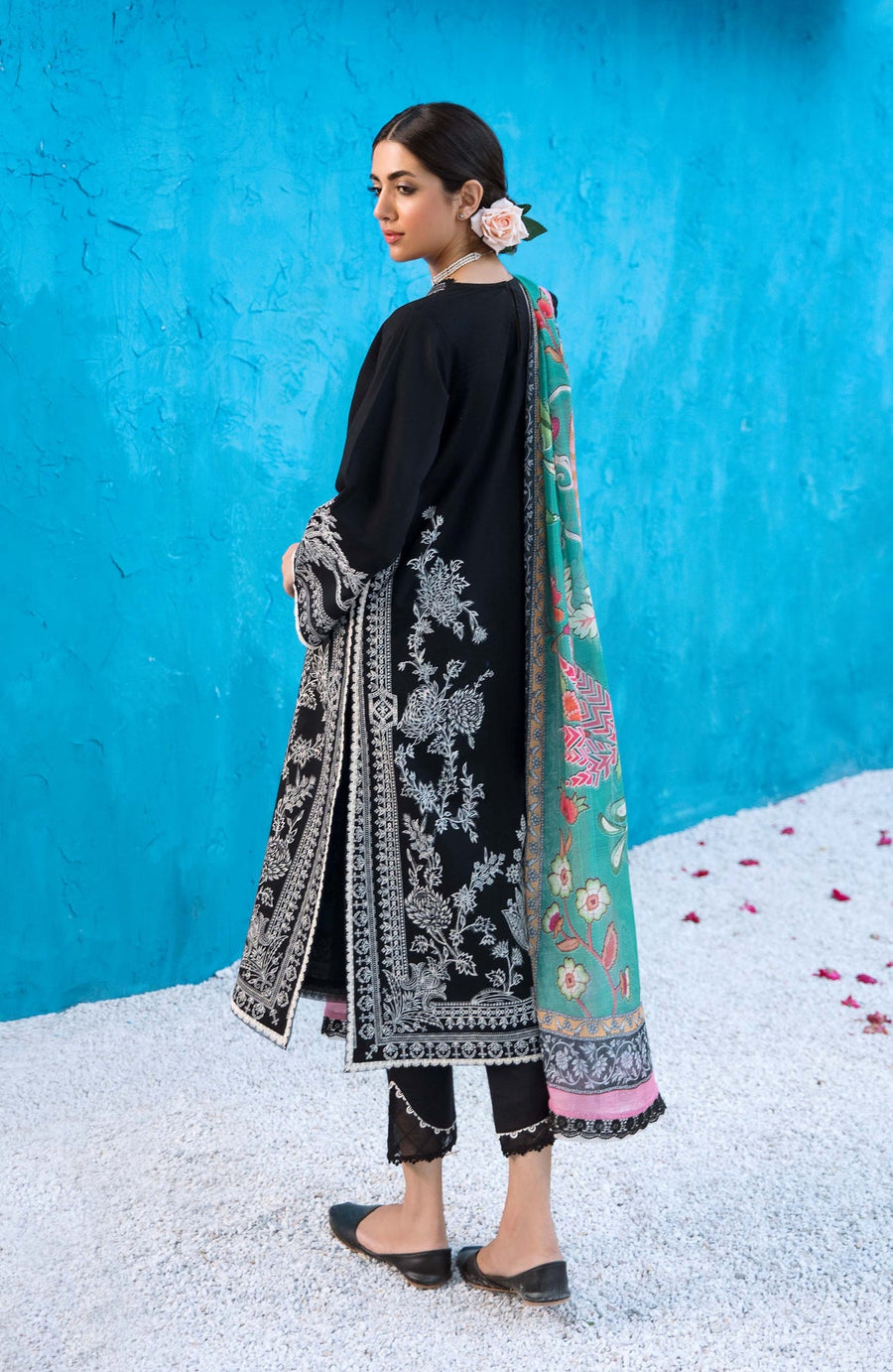 Dastaan by Seran Festive Unstitched Embroidered Lawn 3Pc Suit D-05 GULNAAZ