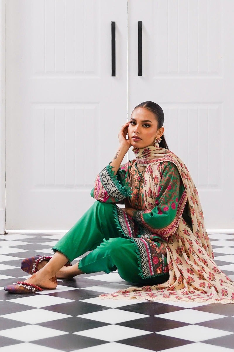 Sana Safinaz Mahay Embroidered Lawn Unstitched 3Pc Suit H231-015B-Cl