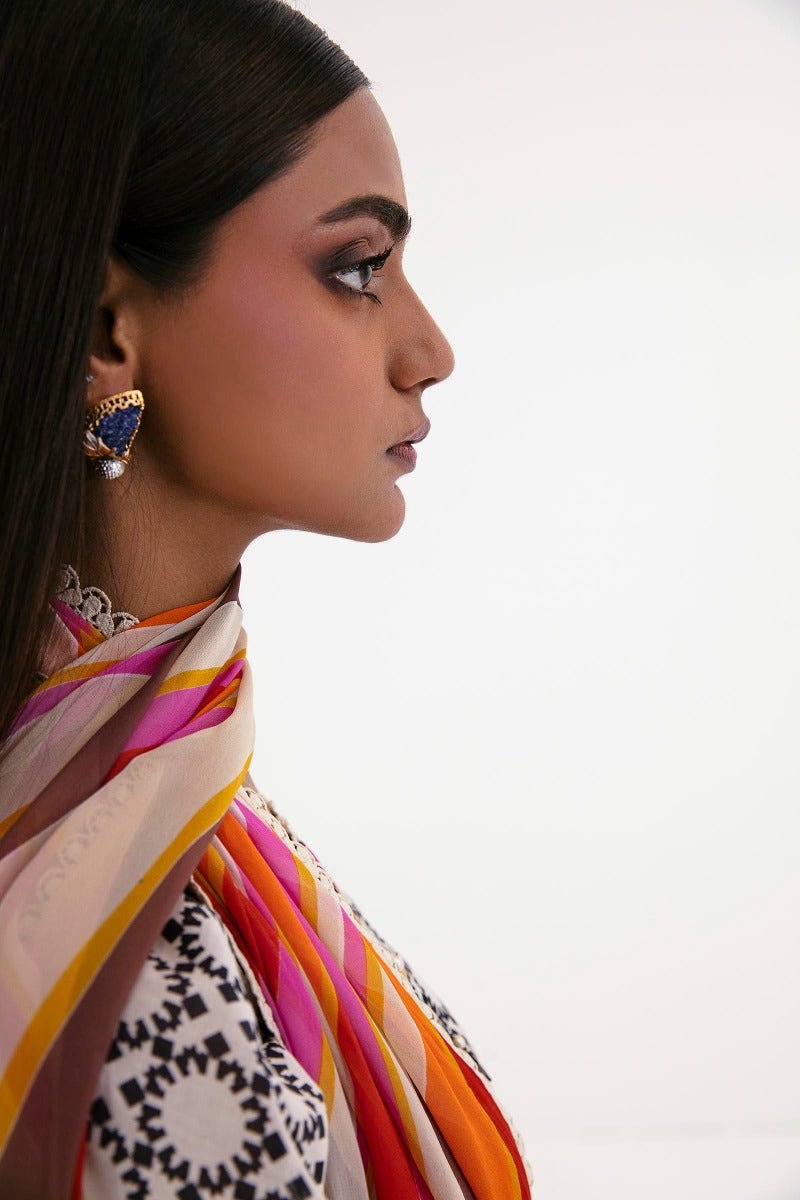 Sana Safinaz Mahay Embroidered Lawn Unstitched 2Pc Suit H231-020A-Bl