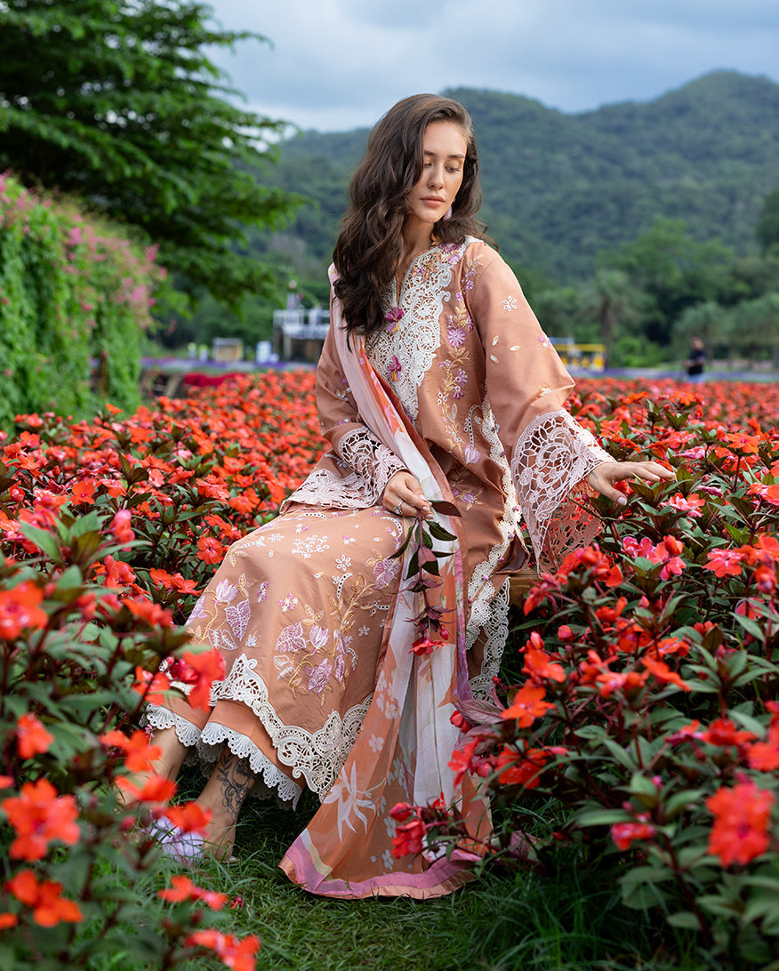 Mushq Hemline The Secerat Garden Unstitched Lawn 3Pc Suit - Rosette Reverie