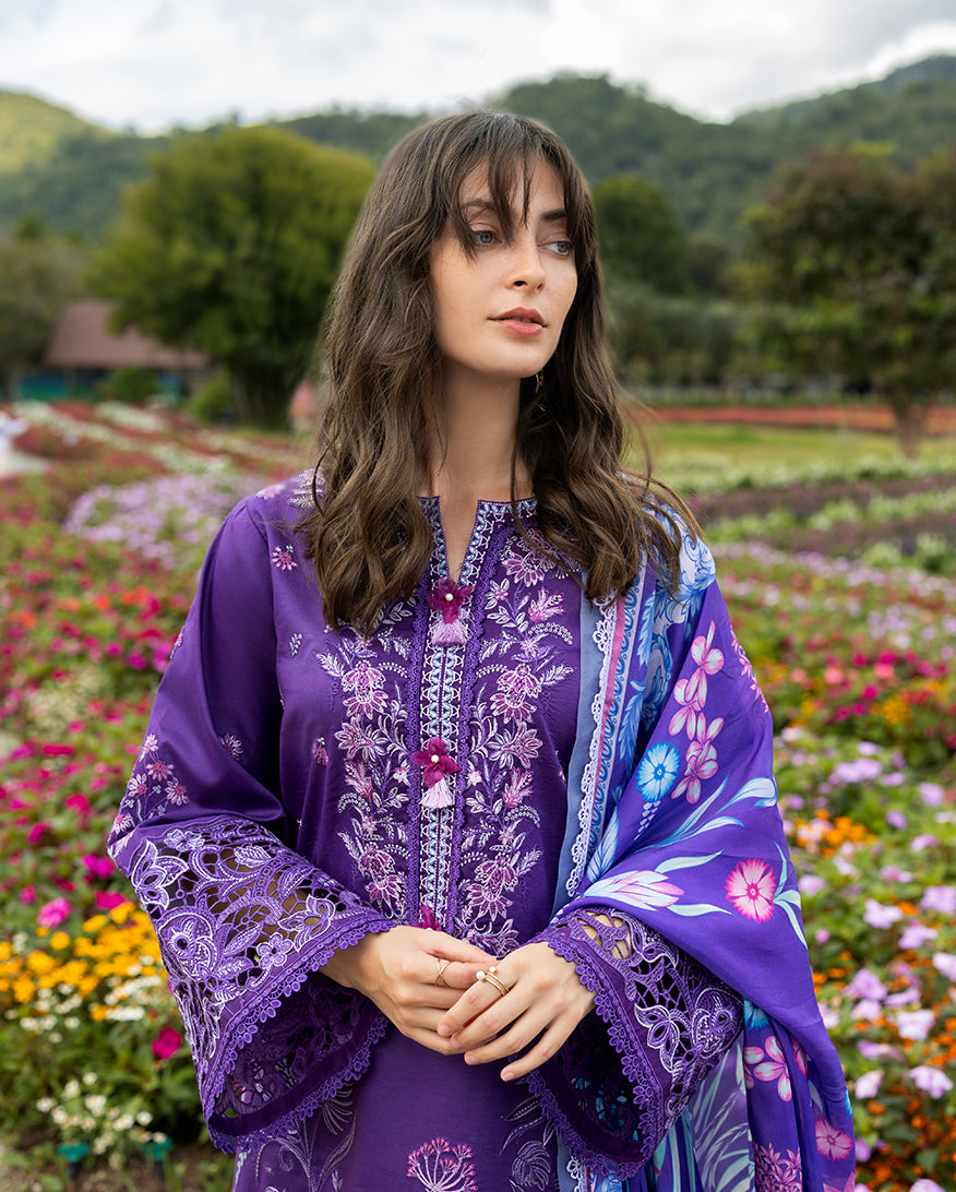 Mushq Hemline The Secerat Garden Unstitched Lawn 3Pc Suit - Lily Veil
