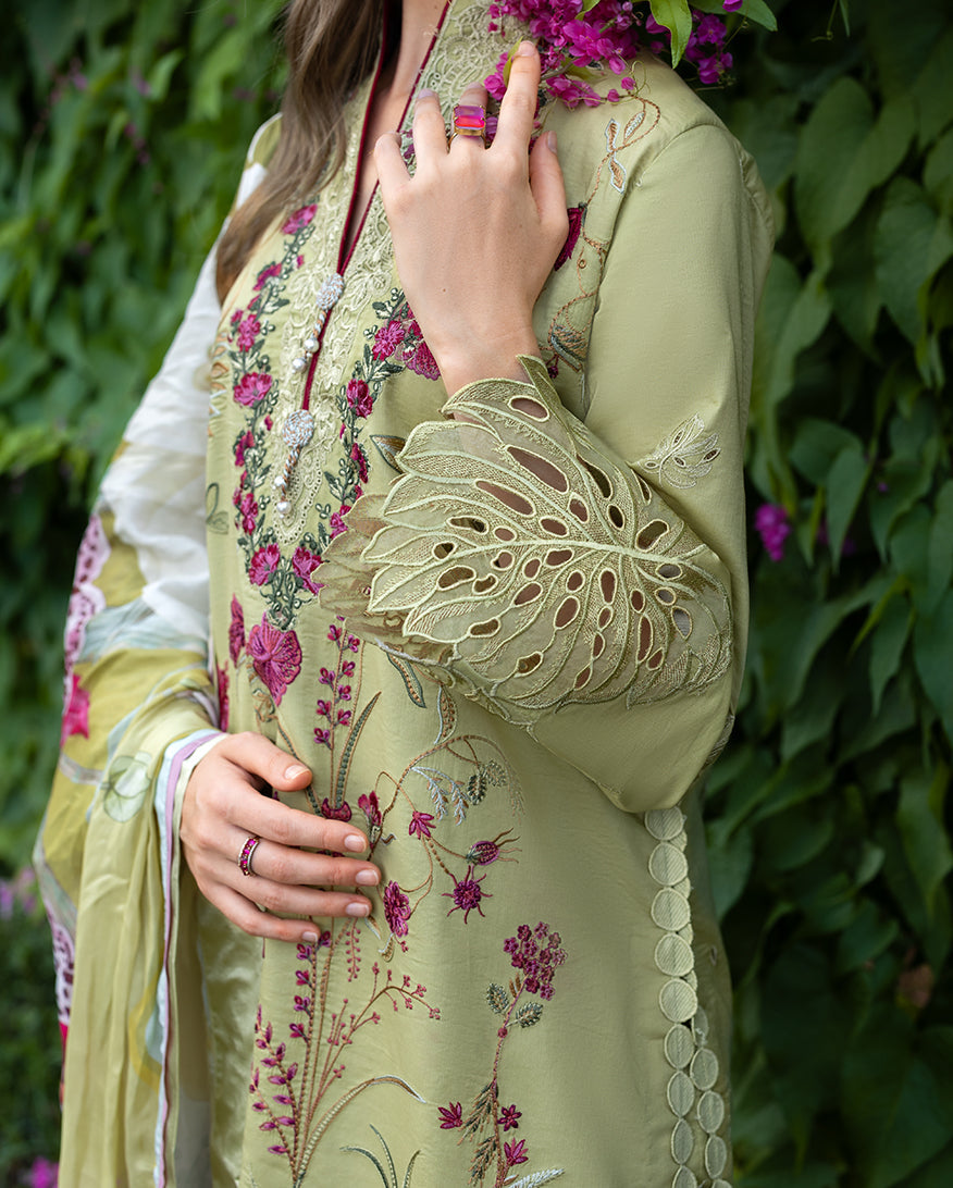 Mushq Hemline The Secerat Garden Unstitched Lawn 3Pc Suit - Wildflower Waltz