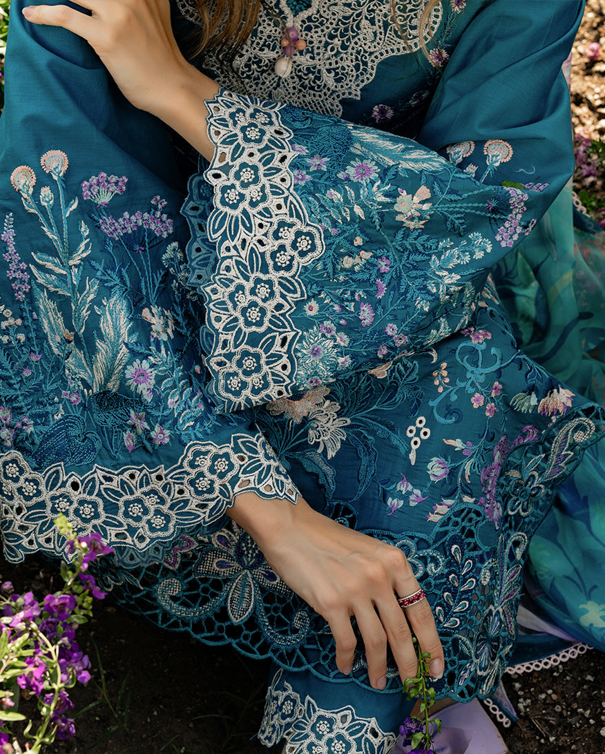 Mushq Hemline The Secerat Garden Unstitched Lawn 3Pc Suit - Emerald Fern