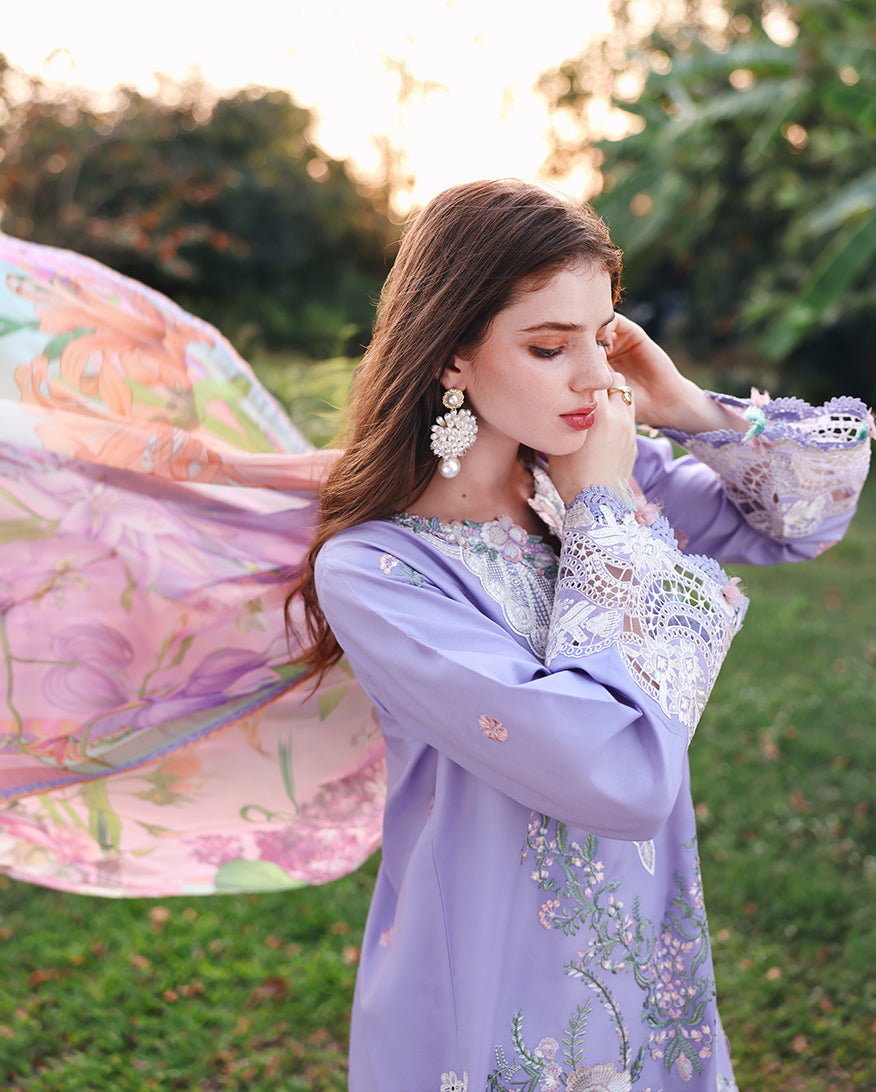 Mushq Hemline The Secerat Garden Unstitched Lawn 3Pc Suit - Hidden Dahlia