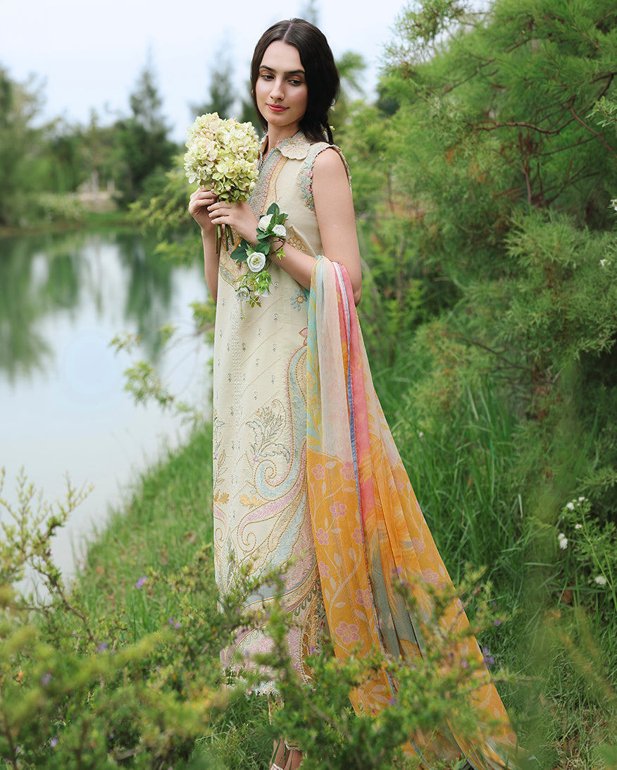 Mushq Hemline The Secerat Garden Unstitched Lawn 3Pc Suit - Nocturne Flora