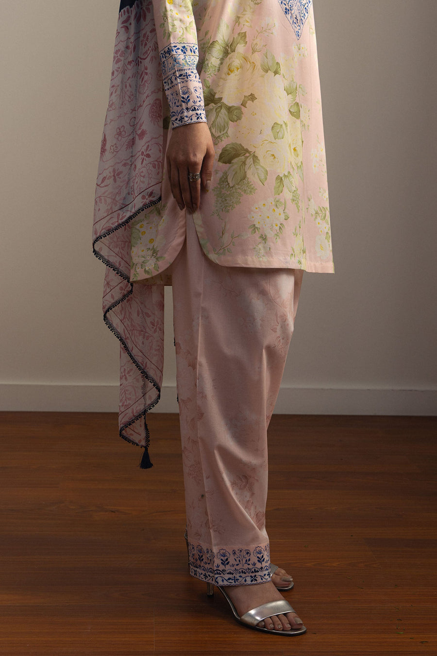 Coco by Zara Shahjahan Prints Unstitched Lawn 3Pc Suit D-01A Haru