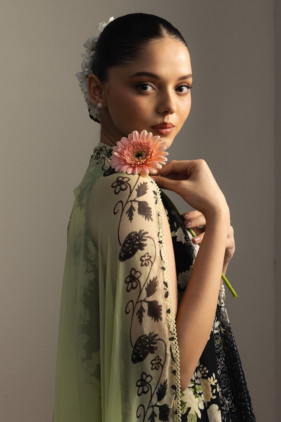 Coco by Zara Shahjahan Prints Unstitched Lawn 3Pc Suit D-01B Haru