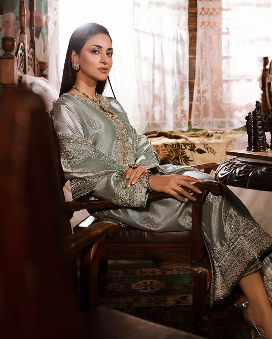 Mushq Sunehri Ramsha Edit Zari Silk Stitched 3Pc Suit - Heer