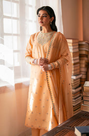 Seran Jahaan Unstitched Eid Edit Embroidered Lawn 3Pc Suit D-05 Hooriya