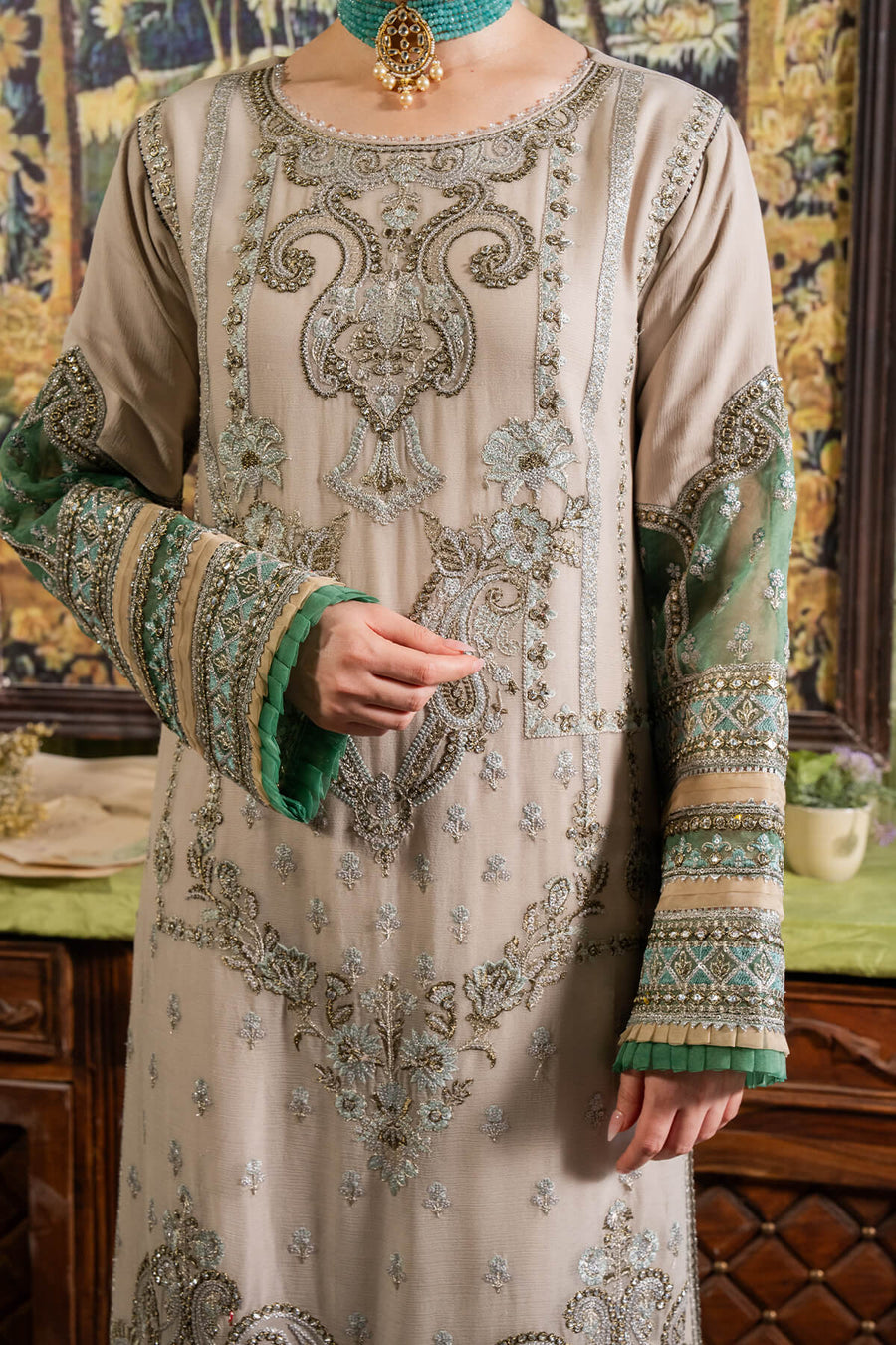 Naina by Imrozia Embroidered Chiffon Unstitched 3Pc Suit I-198 Beena