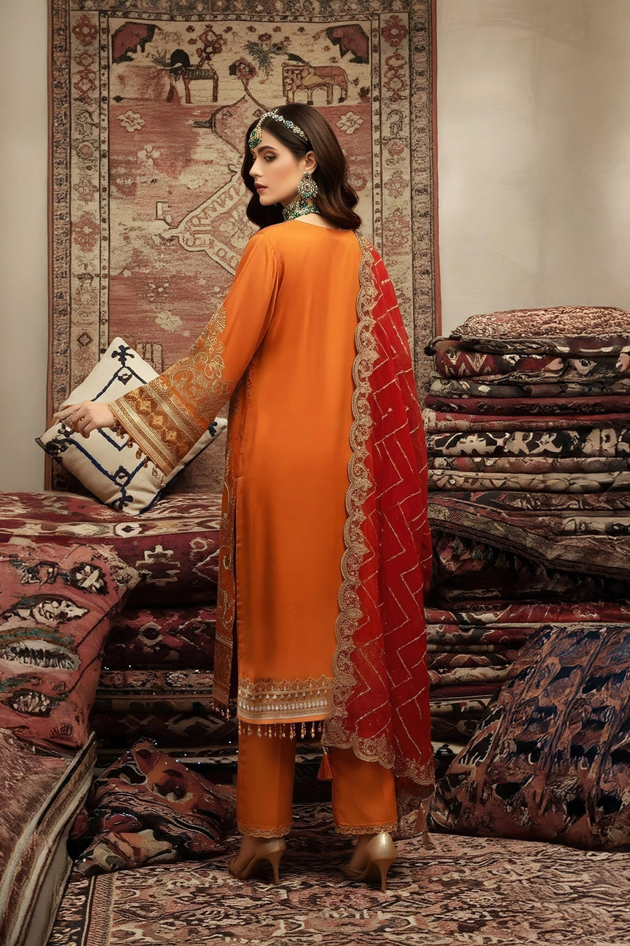 Imrozia Serene Mehr-e-Mah Embroidered Chiffon Unstitched 3Pc Suit I-244 Esmara