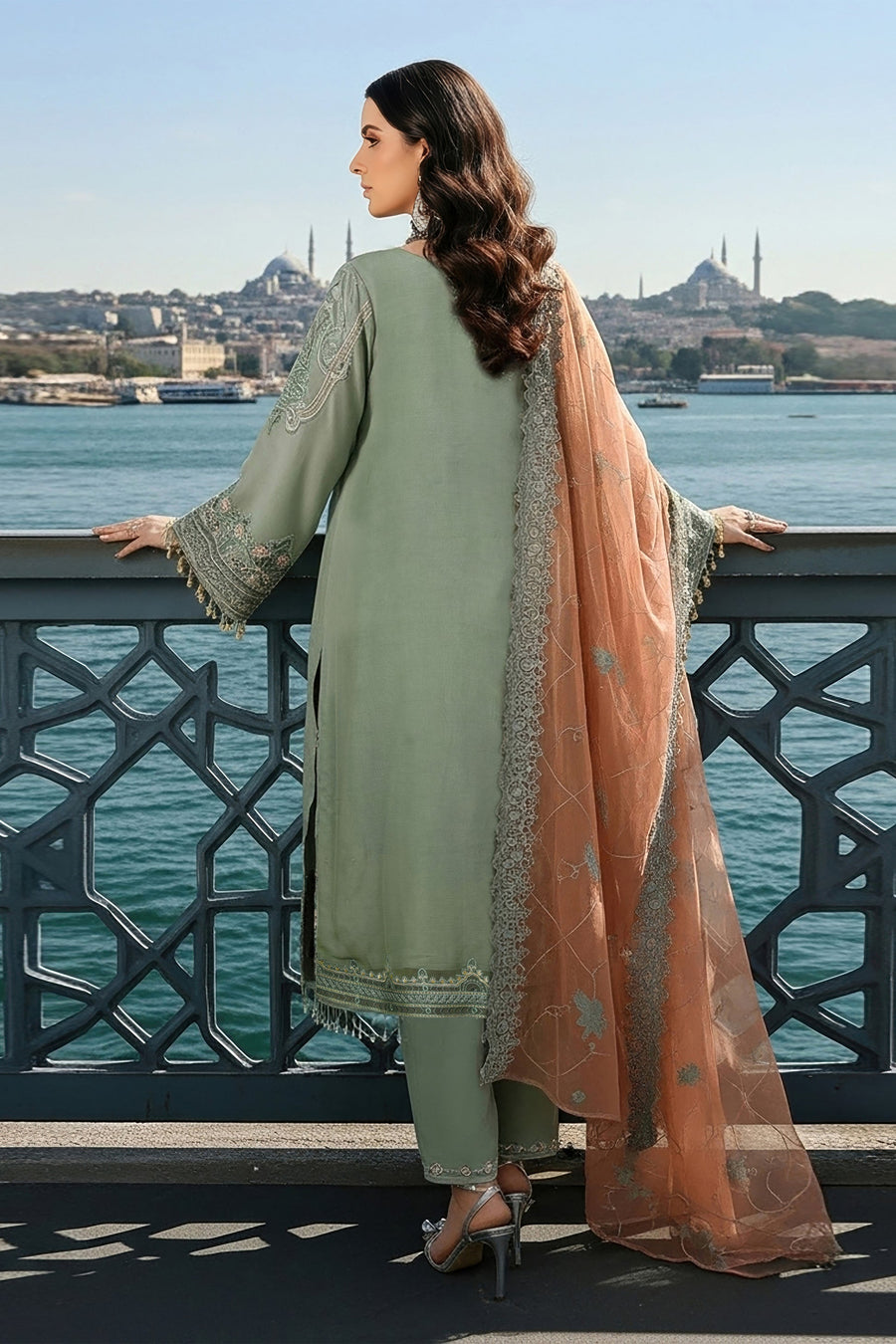 Imrozia Serene Mehr-e-Mah Embroidered Chiffon Unstitched 3Pc Suit I-245 Dilara Sultan
