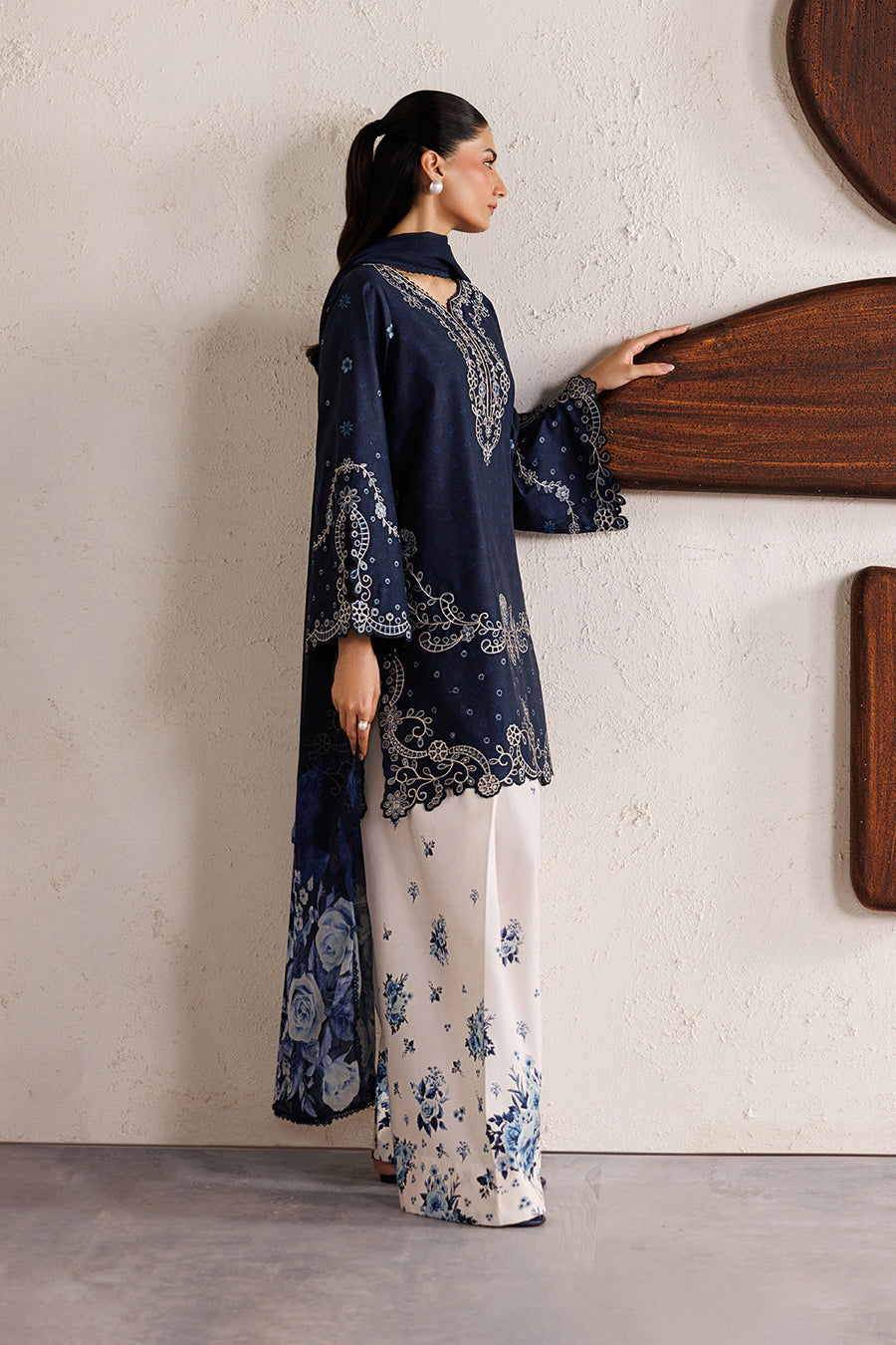 IZNIK Festive Lawn Unstitched Embroidered 3Pc Suit IBE-02