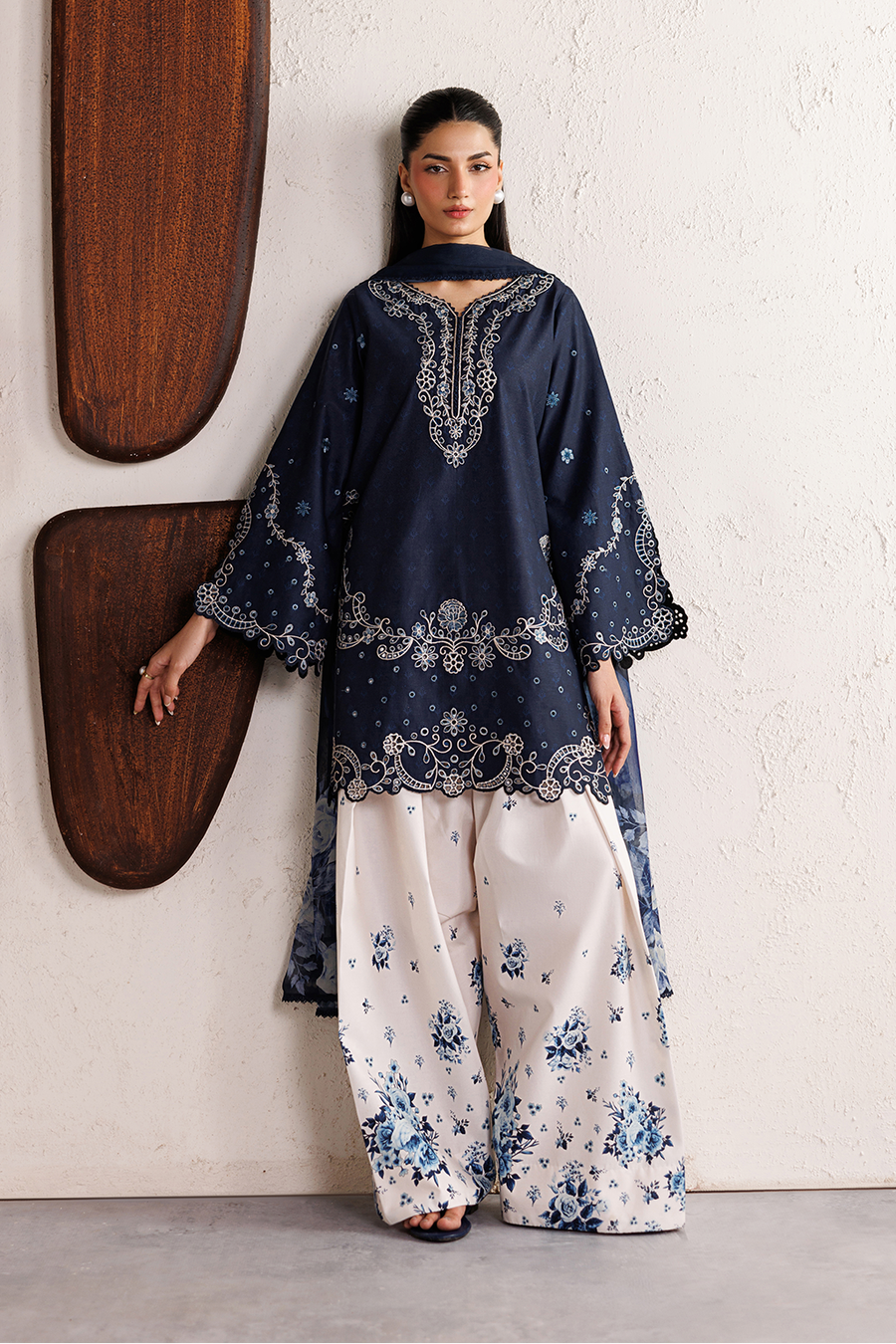 IZNIK Festive Lawn Unstitched Embroidered 3Pc Suit IBE-02