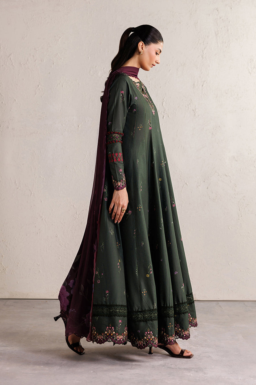 IZNIK Festive Lawn Unstitched Embroidered 3Pc Suit IBE-03