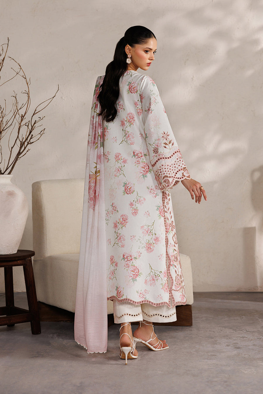 IZNIK Festive Lawn Unstitched Embroidered 3Pc Suit IBE-04