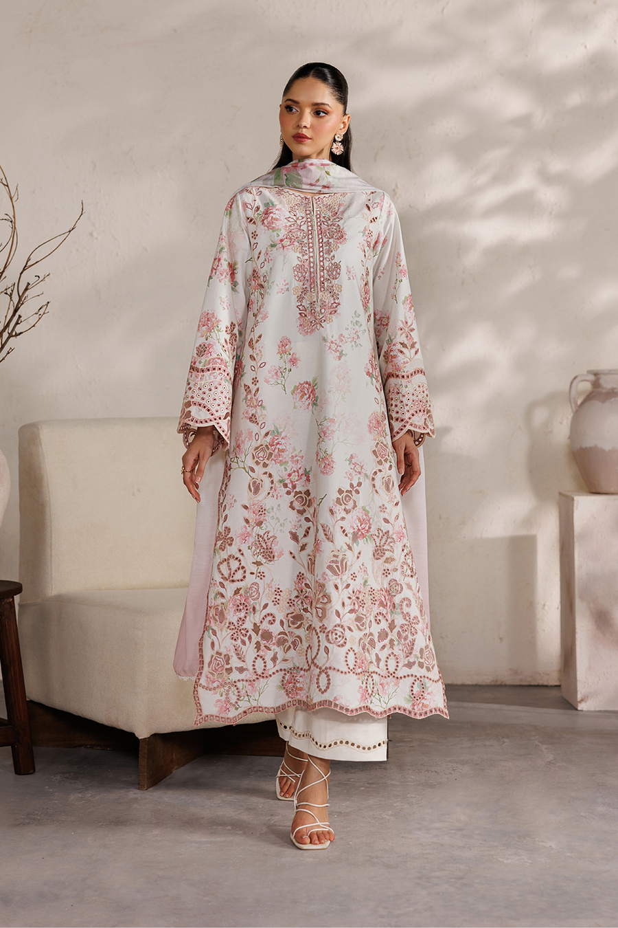 IZNIK Festive Lawn Unstitched Embroidered 3Pc Suit IBE-04