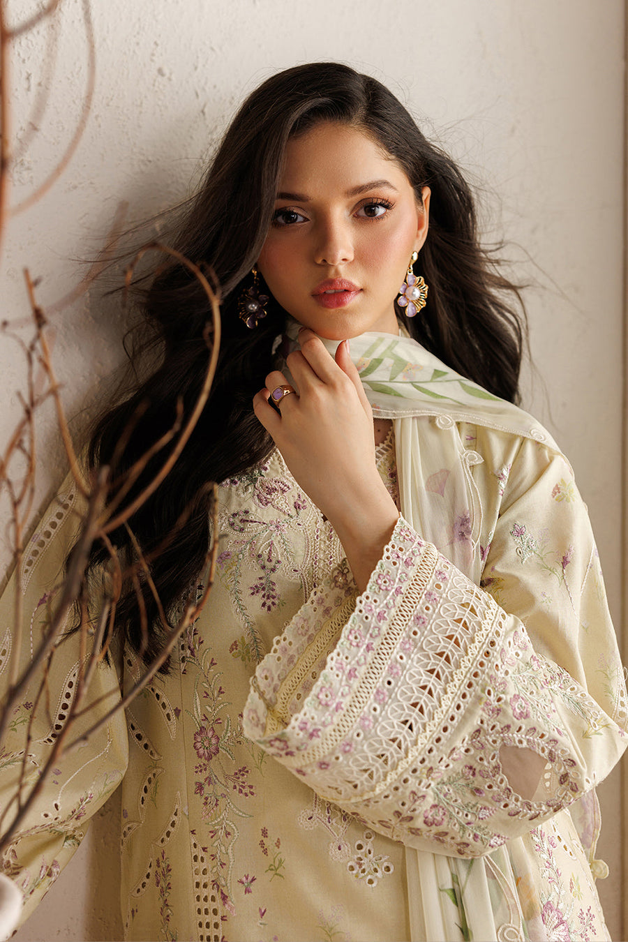 IZNIK Festive Lawn Unstitched Embroidered 3Pc Suit IBE-08