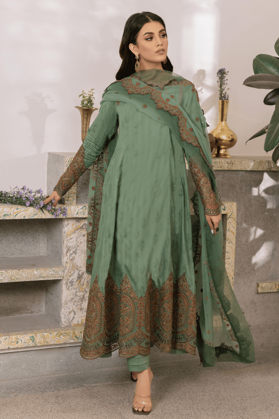 IZNIK Dastaan Premium Embroidered Lawn Unstitched 3Pc Suit IDL-09 AIDAH