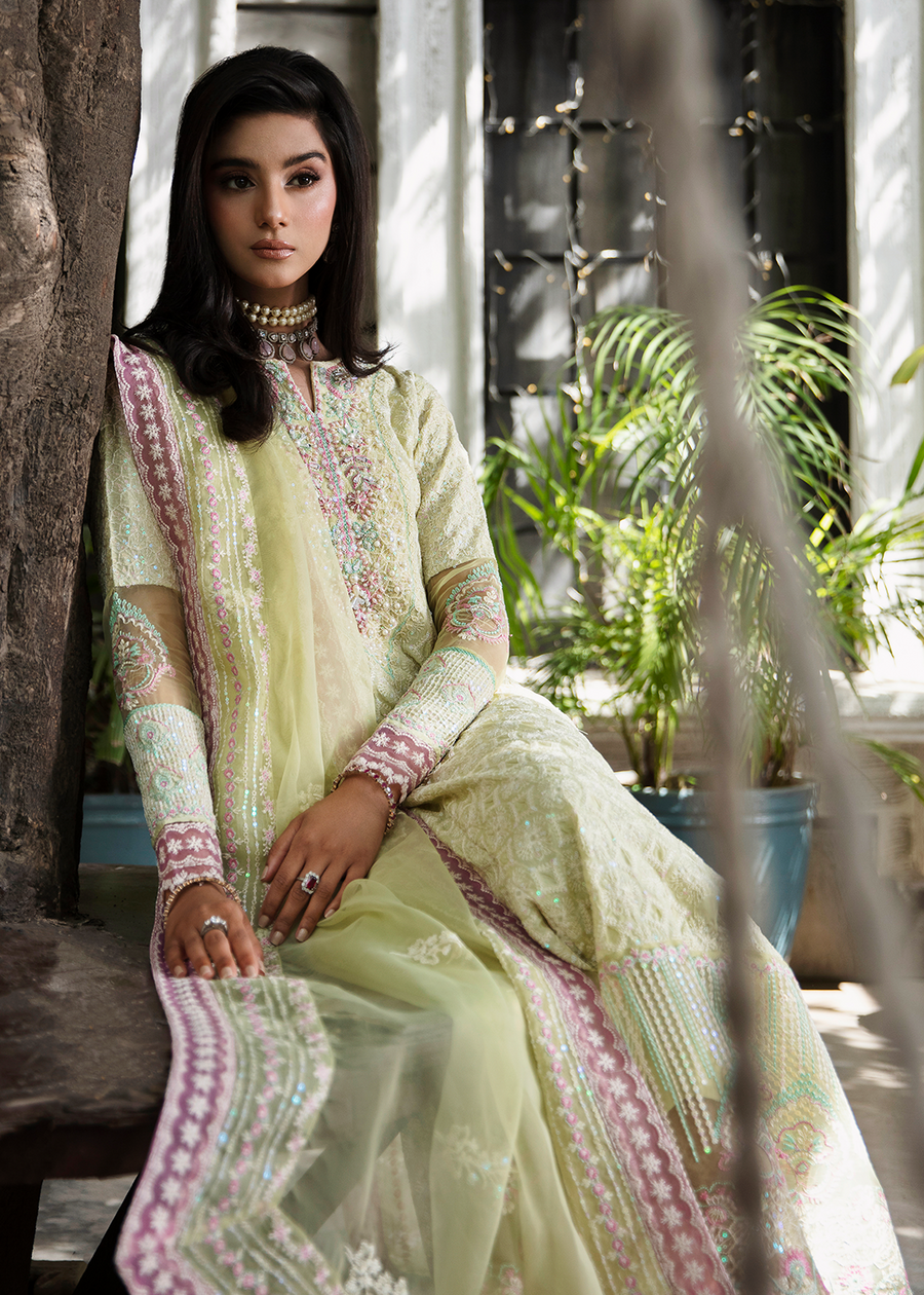 MOK Rang e Noor Embroidered Grip 3Pc Suit Nargis - Yellow