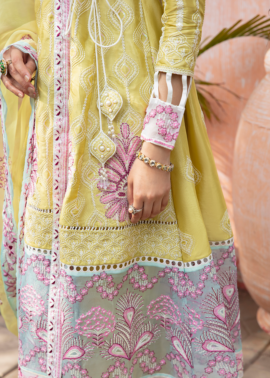 MOK Rang e Noor Embroidered Grip 3Pc Suit Kanwal - Yellow