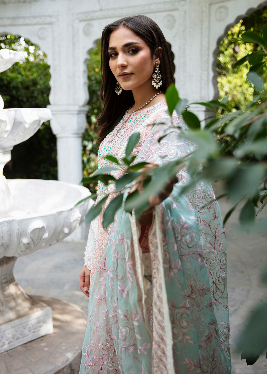 MOK Rang e Noor Embroidered Grip 3Pc Suit - Champa