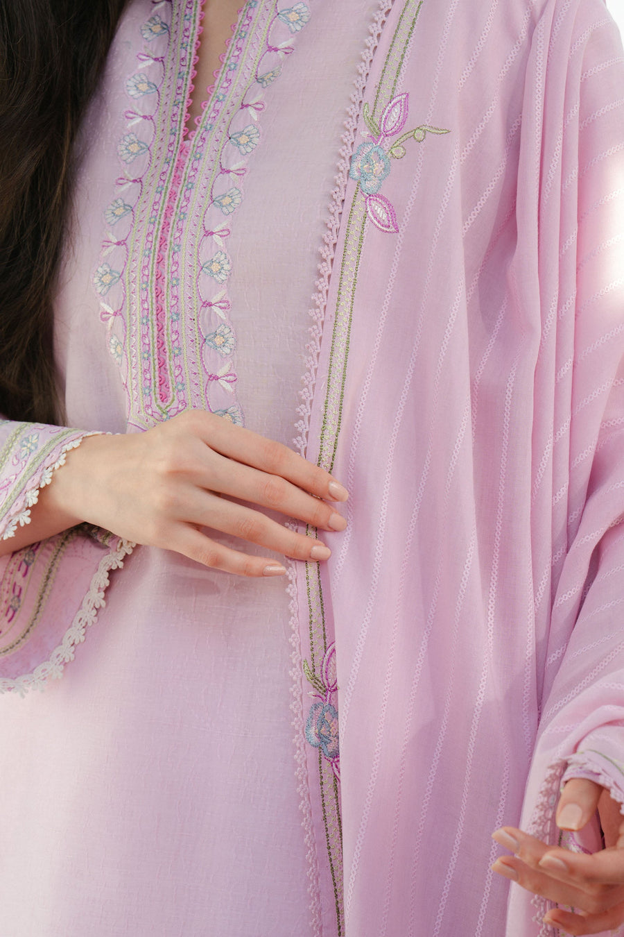 Coco by Zara Shahjahan Embroidered Lawn Unstitched 3Pc Suit D-09B INDI