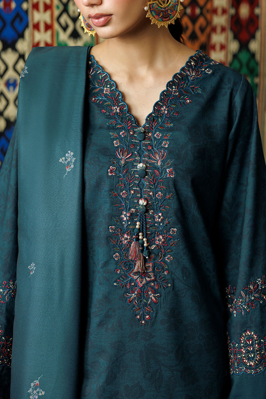 IZNIK Pre Fall Embroidered Viscose Linen Unstitched 3Pc Suit IPF-21