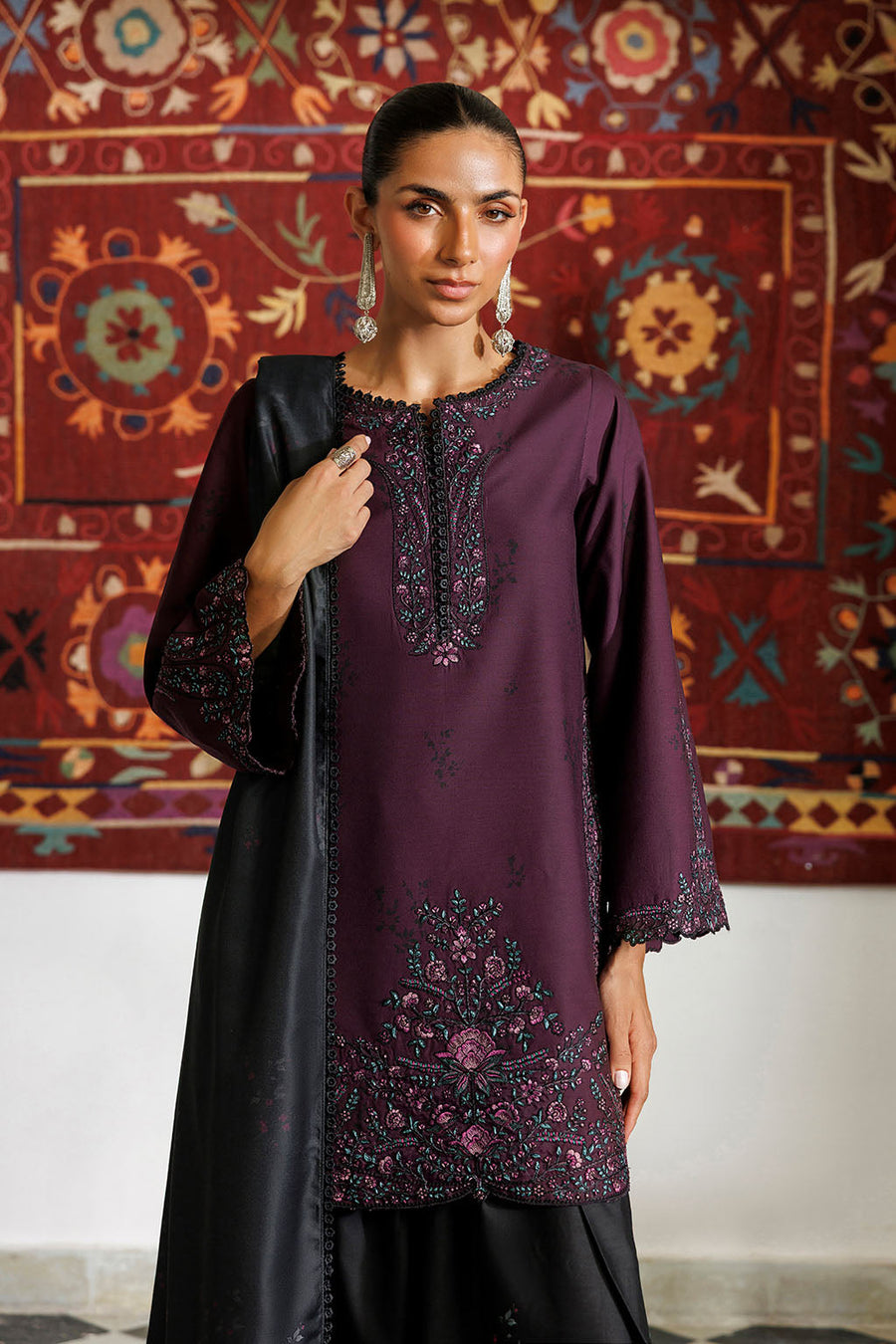 IZNIK Pre Fall Embroidered Viscose Linen Unstitched 3Pc Suit IPF-22