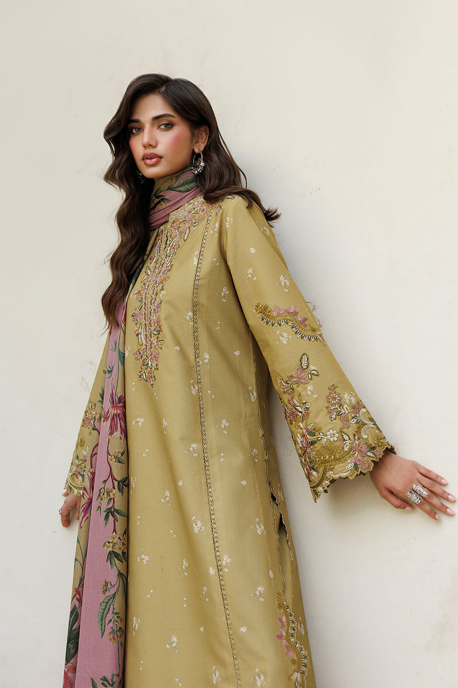 IZNIK Pre Fall Embroidered Viscose Linen Unstitched 3Pc Suit IPF-23