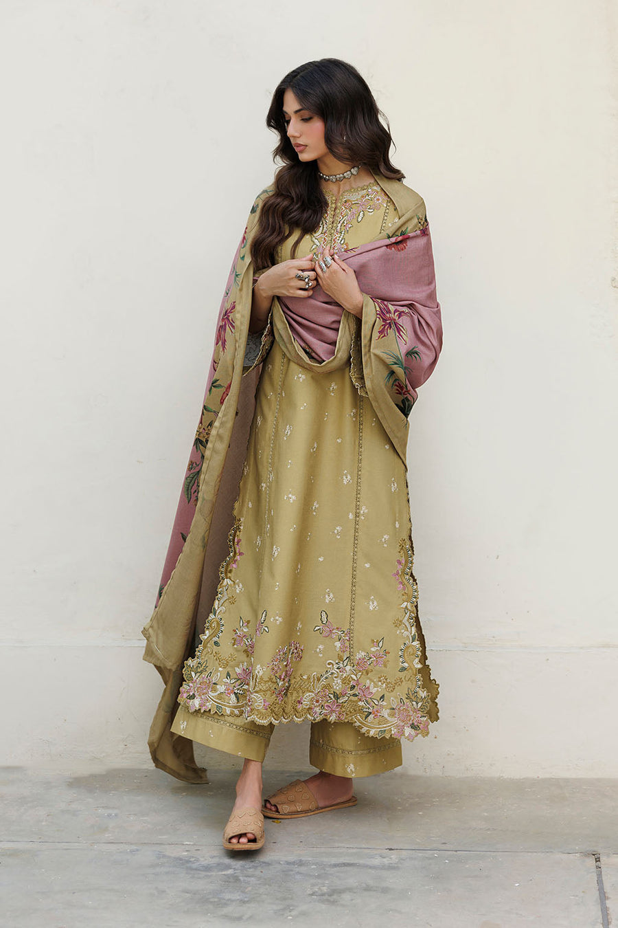IZNIK Pre Fall Embroidered Viscose Linen Unstitched 3Pc Suit IPF-23