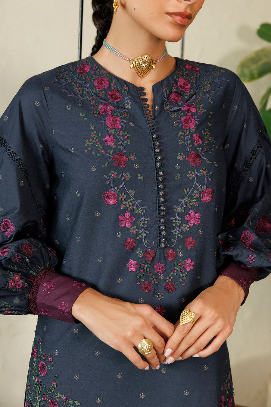 IZNIK Pre Fall Embroidered Viscose Linen Unstitched 3Pc Suit IPF-26