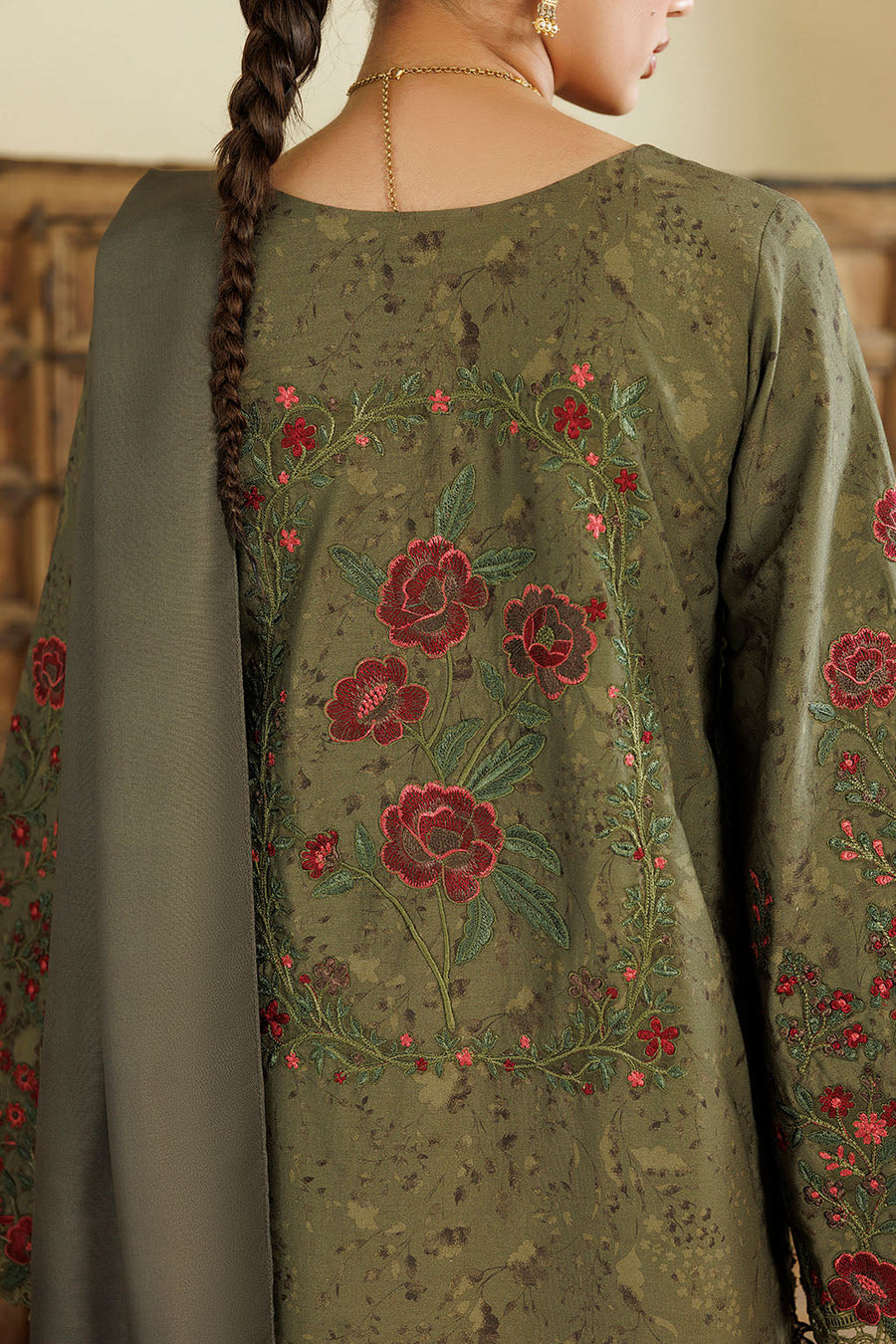 IZNIK Pre Fall Embroidered Viscose Linen Unstitched 3Pc Suit IPF-27