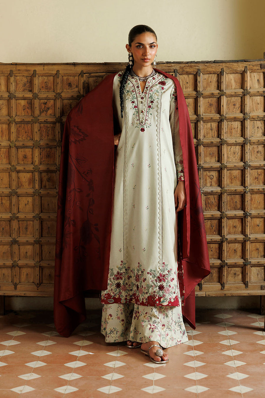 IZNIK Pre Fall Embroidered Viscose Linen Unstitched 3Pc Suit IPF-28