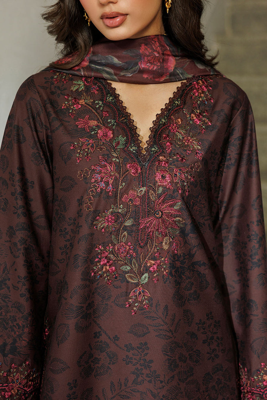 IZNIK Pre Fall Embroidered Viscose Linen Unstitched 3Pc Suit IPF-29