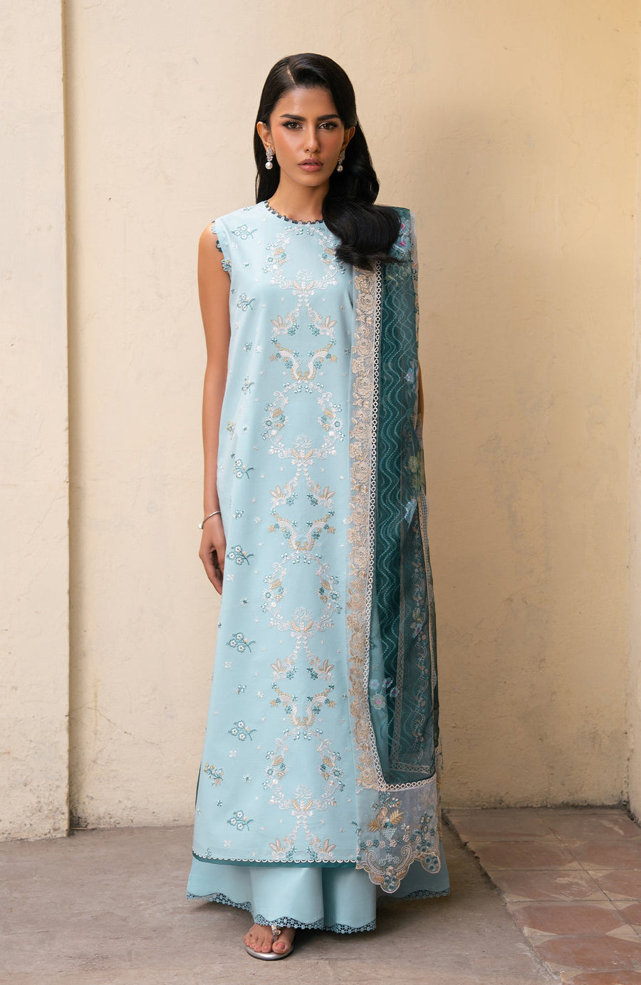 Seran Lamhay Embroidered Lawn Unstitched 3Pc Suit D-07 INAYA