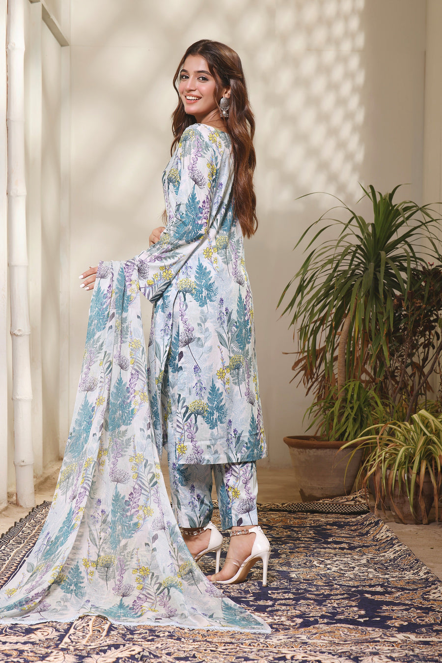 Feathers Premium Printed Lawn Unstitched 3Pc Suit JASMINE-FT119