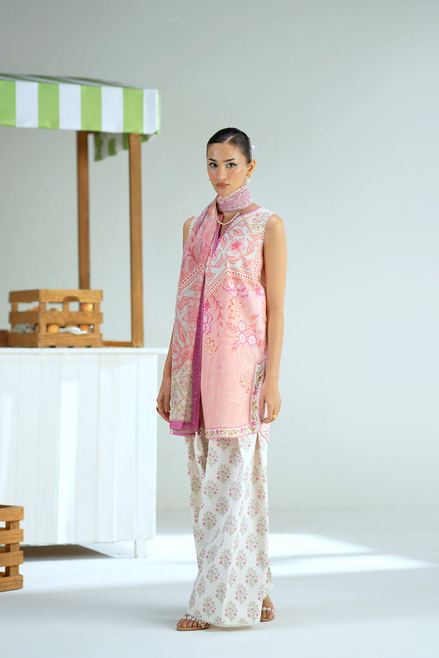 Joolie by Saira Rizwan Printed Cambric Unstitched 3Pc Suit JPU25-10