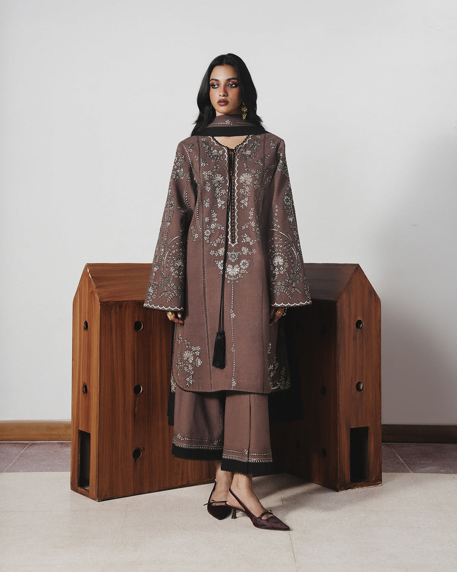 Jugnu Lahore Womenswear Embroidered Karandi Unstitched 3Pc Suit - JABAH