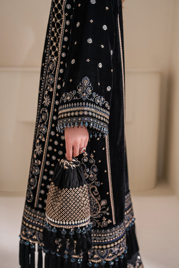 Baroque Exclusive Formal Embroidered Velvet Unstitched 3Pc Suit UF-755